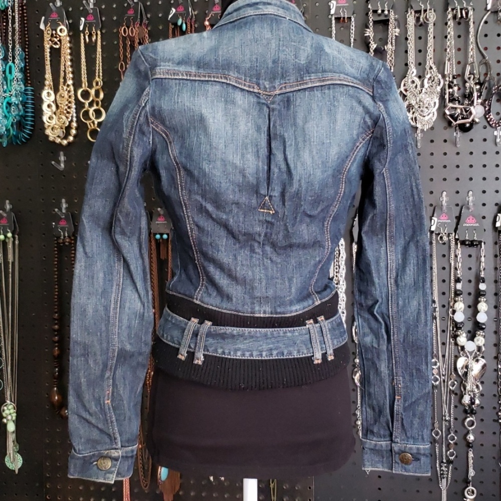 VINTAGE GUESS Jean Jacket - Picture 5 of 6